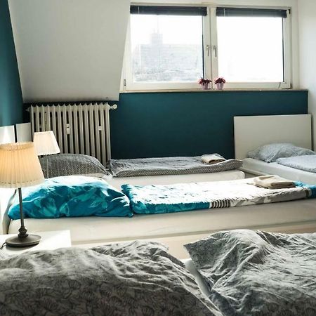 Ferienwohnung Neuss Esterno foto