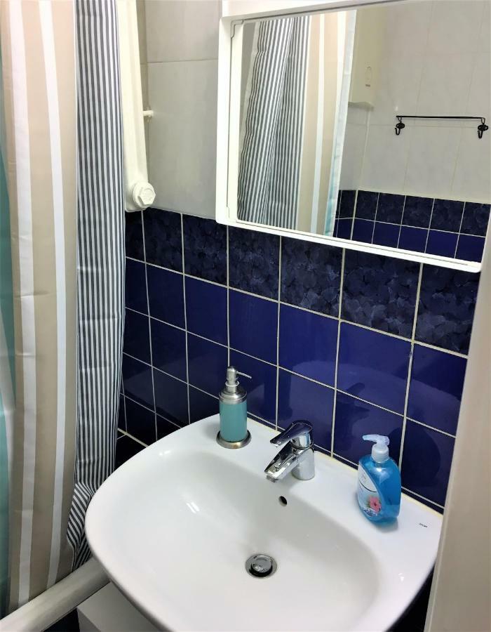 Ferienwohnung Neuss Esterno foto
